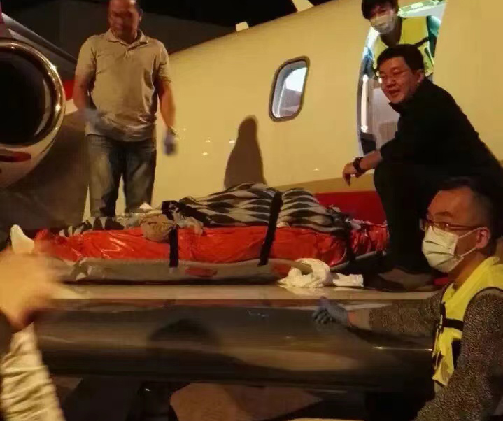 桂林香港出入境救护车出租